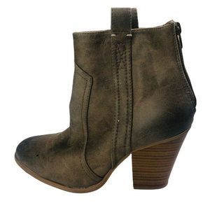 Just Fab Tarynn brown faux leather zip ankle bootie sz 9